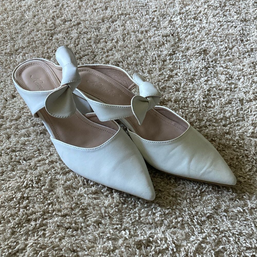 Women's White Mules with Bow 2" Heel GUC